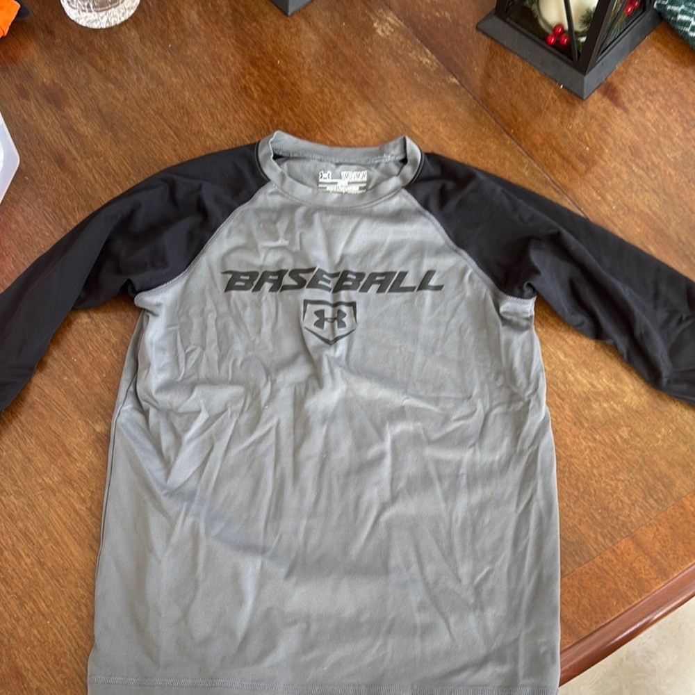 Under Armour Gray and Black Baseball Tee